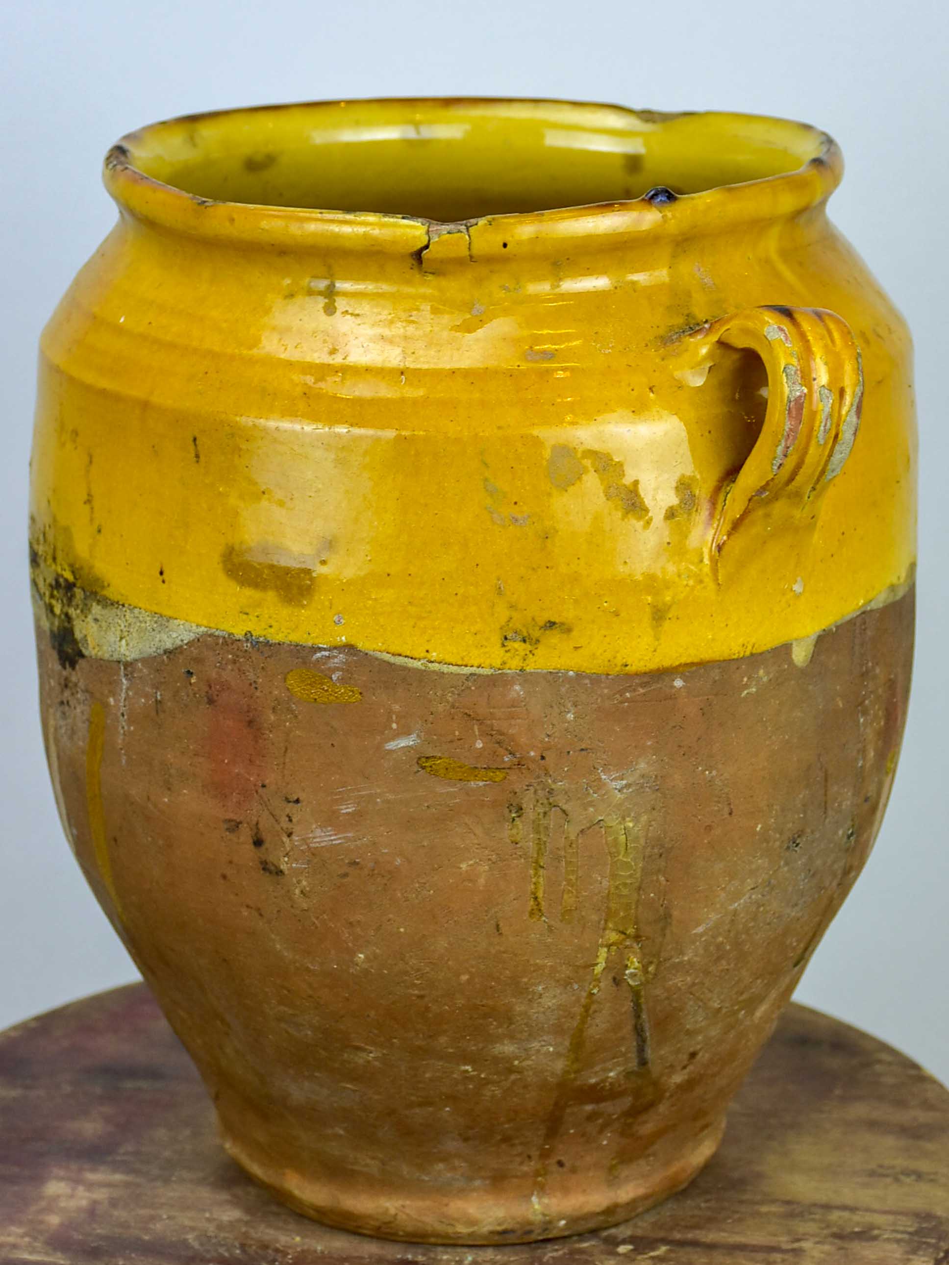 19th Century French confit pot with orange glaze - 11 ¾''
