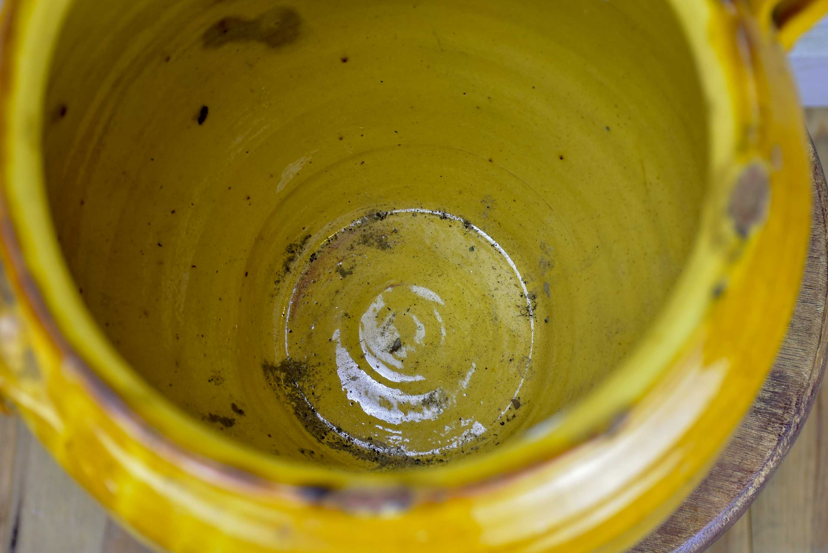 19th Century French confit pot with orange glaze - 11 ¾''