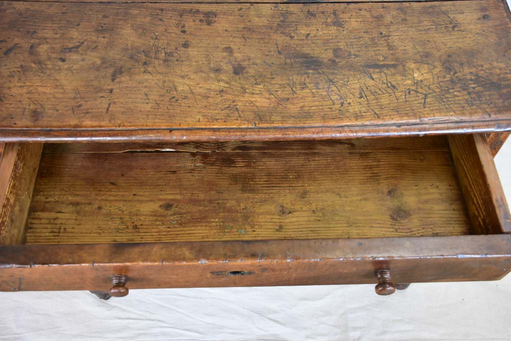 Louis XIII walnut side table with drawer and heart motif