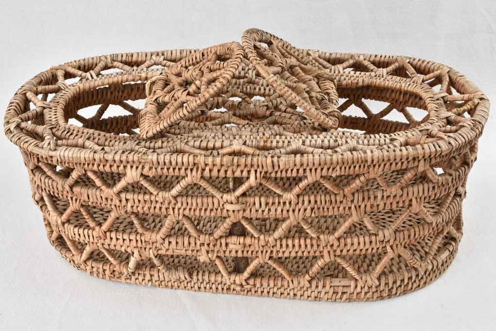 Antique French fishing basket 25½"