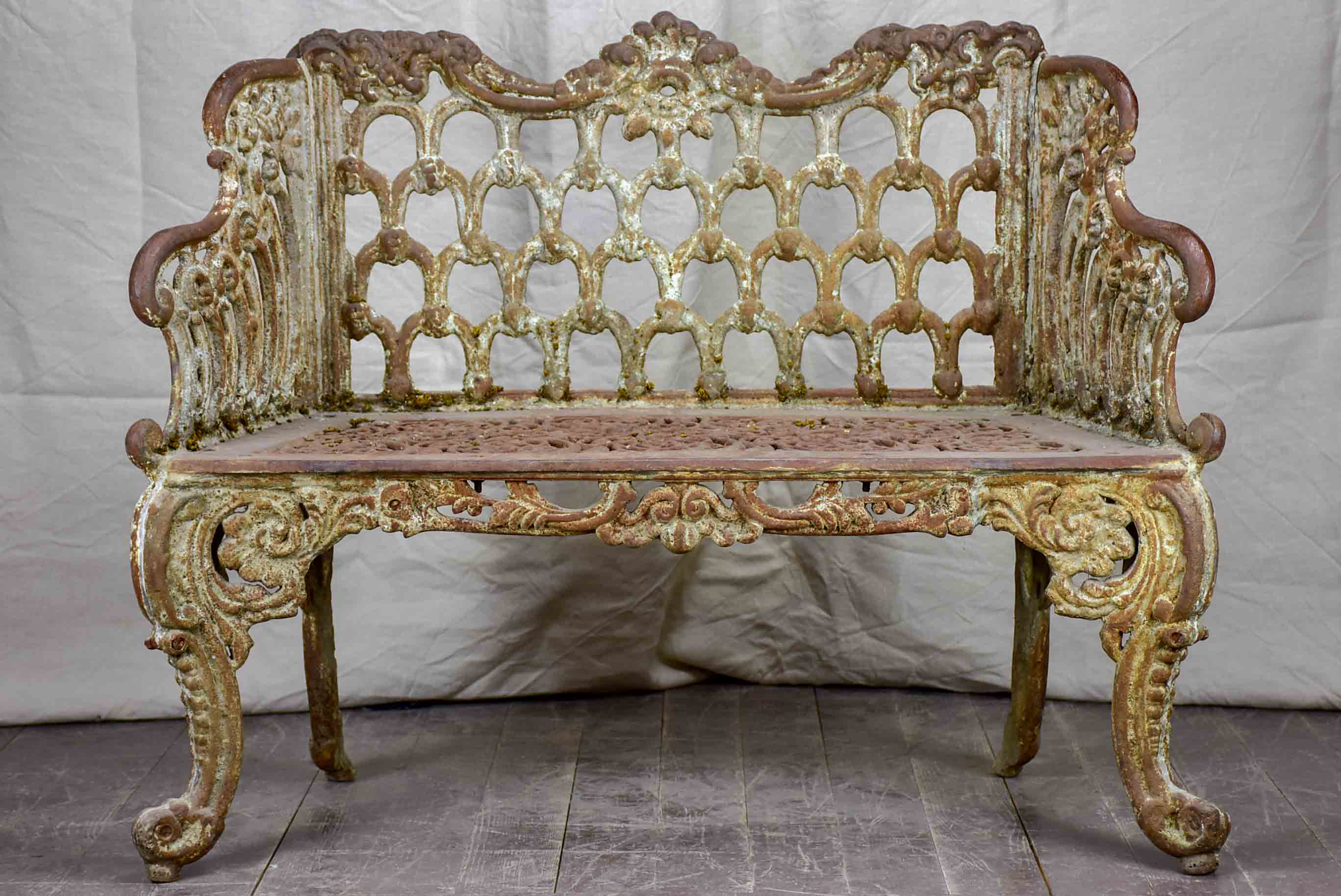 Late 19th Century English garden bench - cast iron