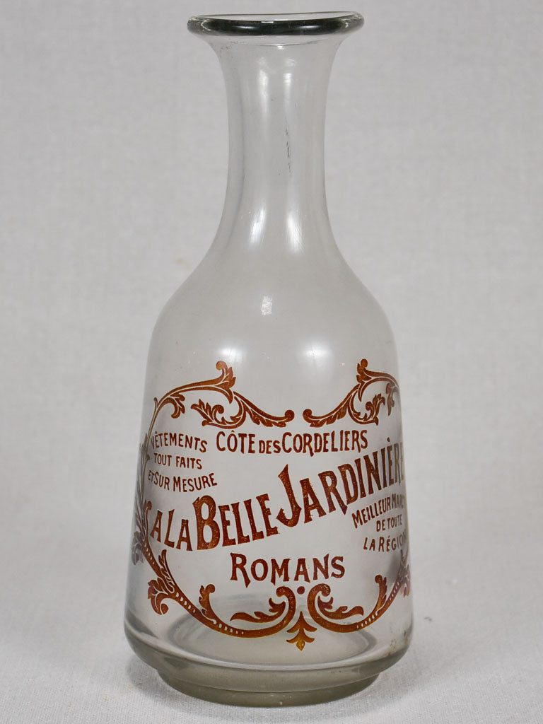 Glass carafe Côte des Cordeliers 9¾"1900s