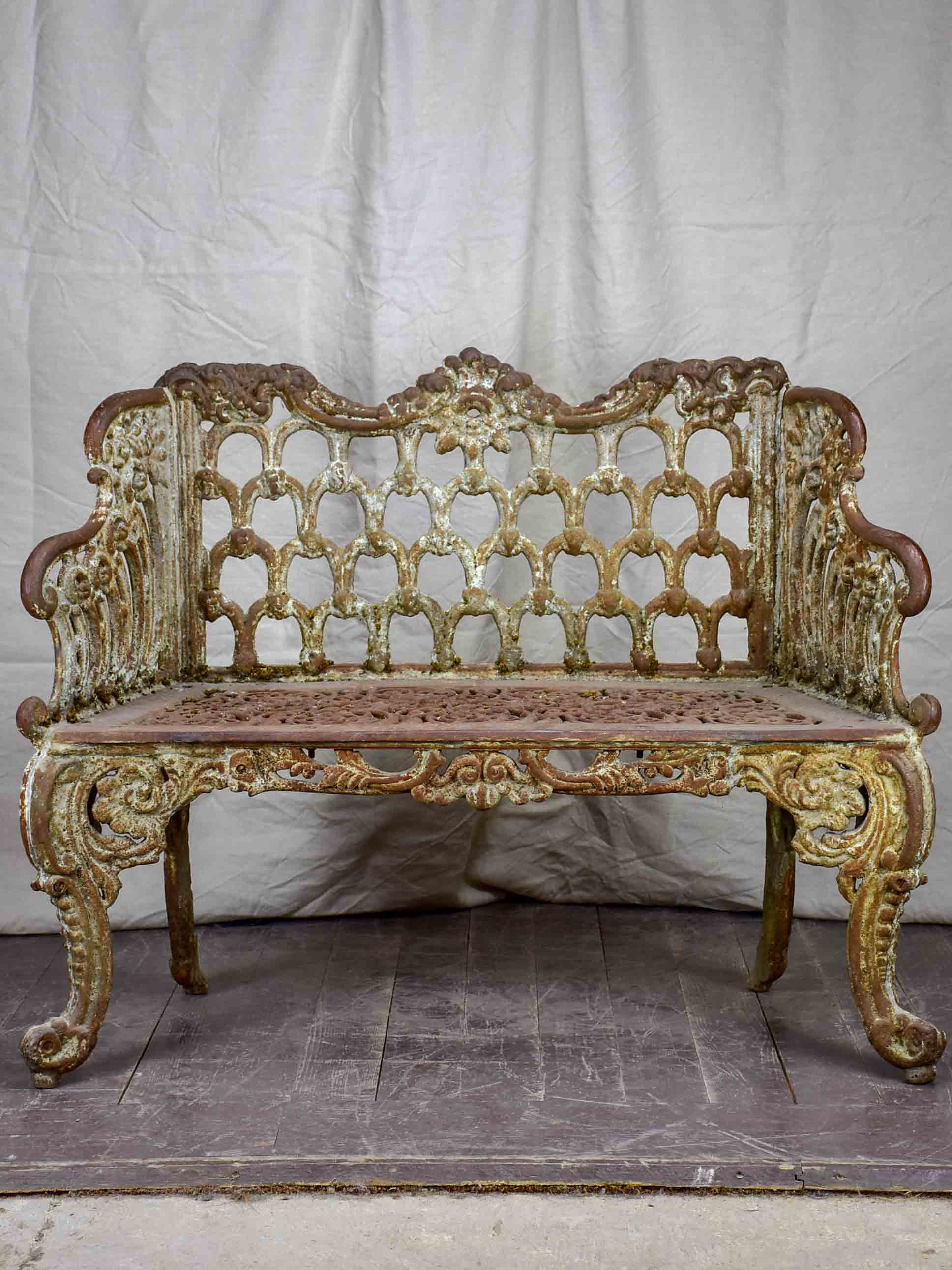 Late 19th Century English garden bench - cast iron
