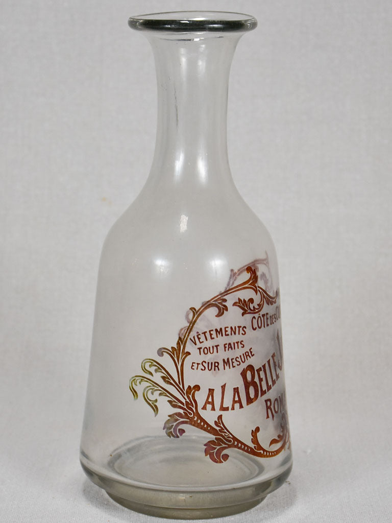 Glass carafe Côte des Cordeliers 9¾"1900s