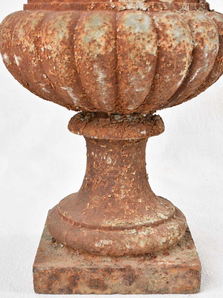 PAIR OF CAST IRON MEDICI PLANTERS - 19TH CENTURY 17"