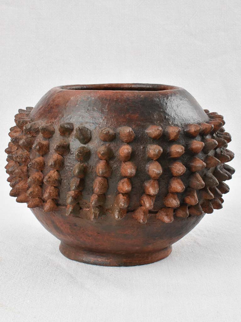 Brutalist vase with spikes - 1950s - 7½"