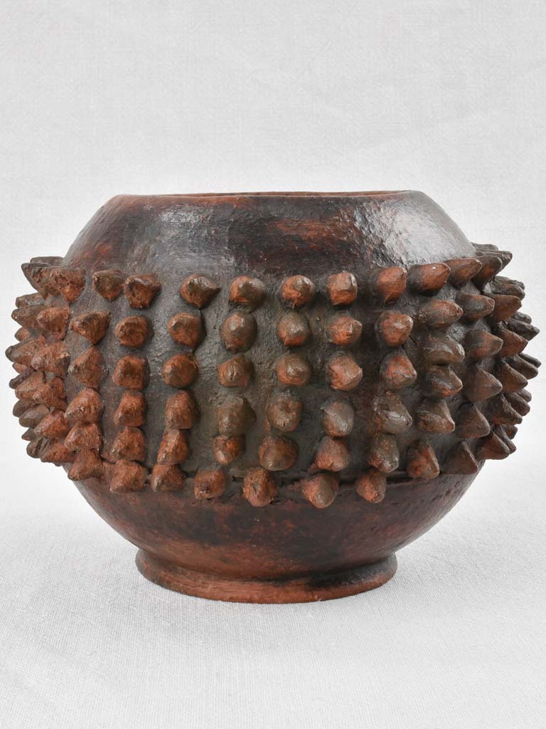Brutalist vase with spikes - 1950s - 7½"