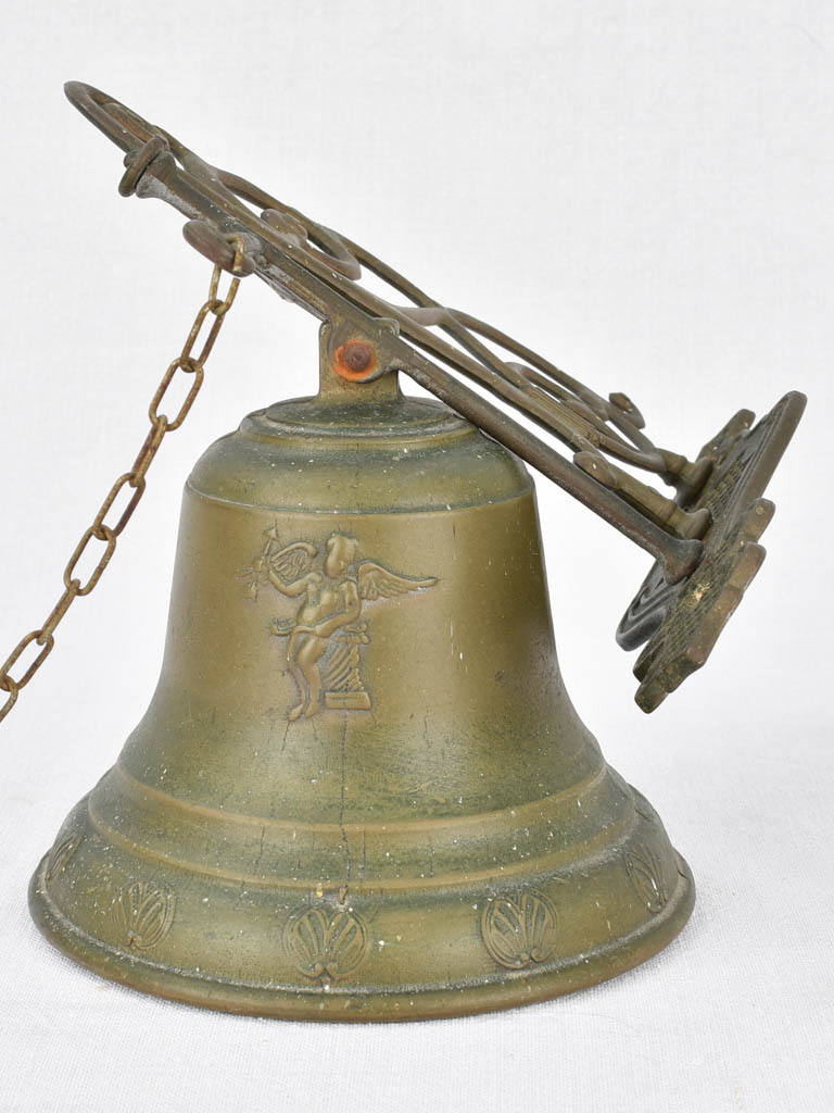 Bell, with pull chain, Italian (1950s) 14½"