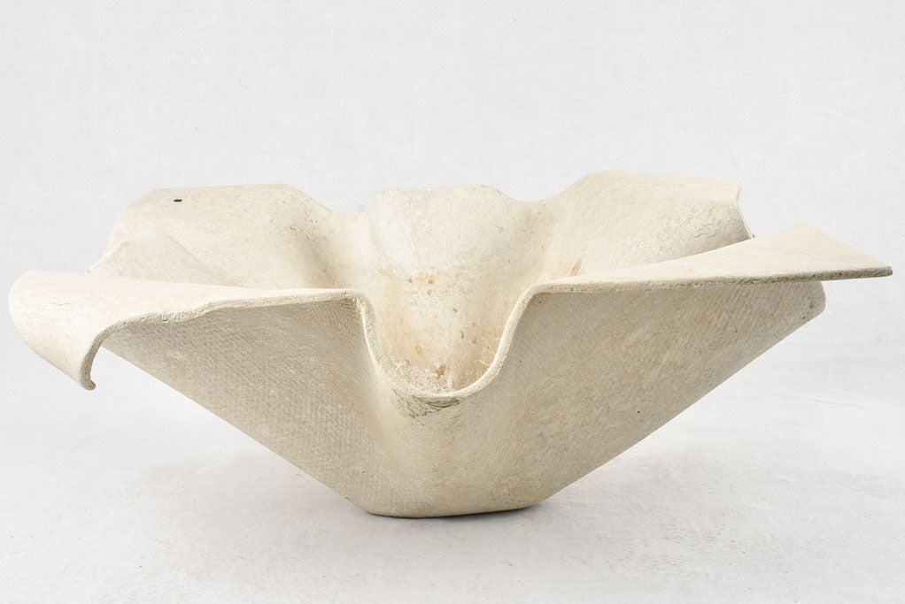 Large Willy Guhl mouchoir / elephant ear planter 40¼"