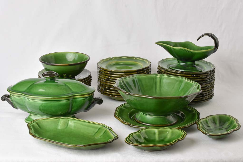Vintage dinnerware from Dieulefit - green 45 pieces