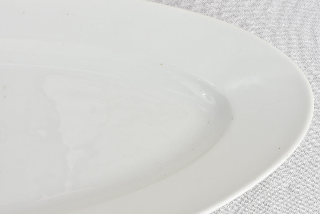 Large oval serving platter 28"