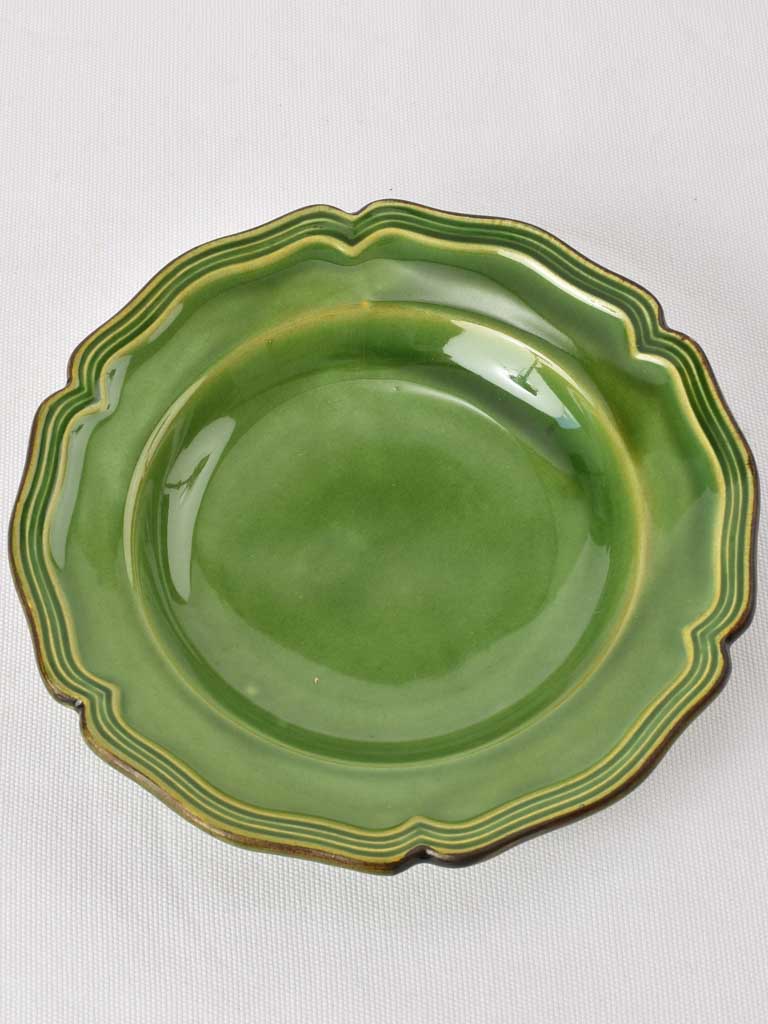 Vintage dinnerware from Dieulefit - green 45 pieces