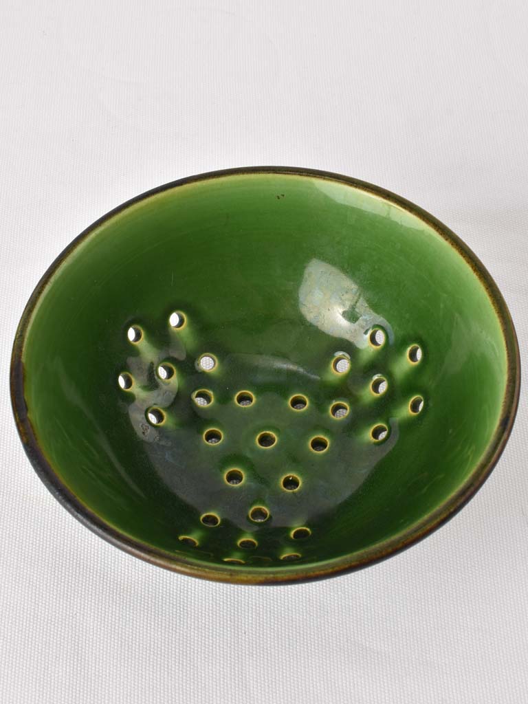Vintage dinnerware from Dieulefit - green 45 pieces