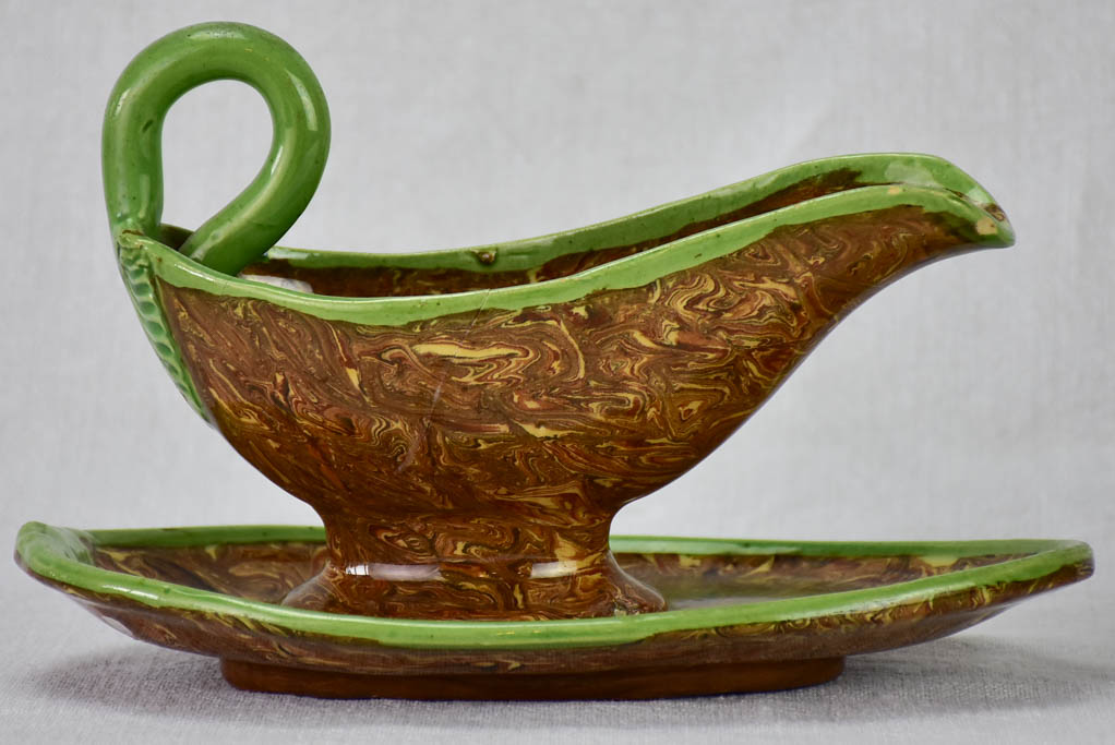 Pair of early twentieth century sauce boats - green and nougatine - Aptware