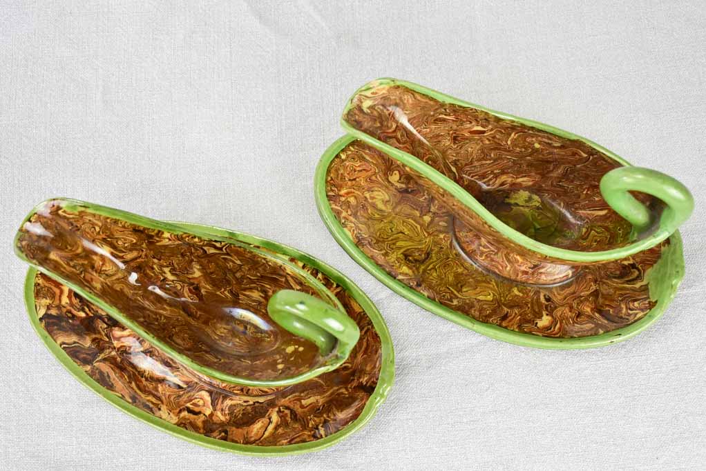 Pair of early twentieth century sauce boats - green and nougatine - Aptware