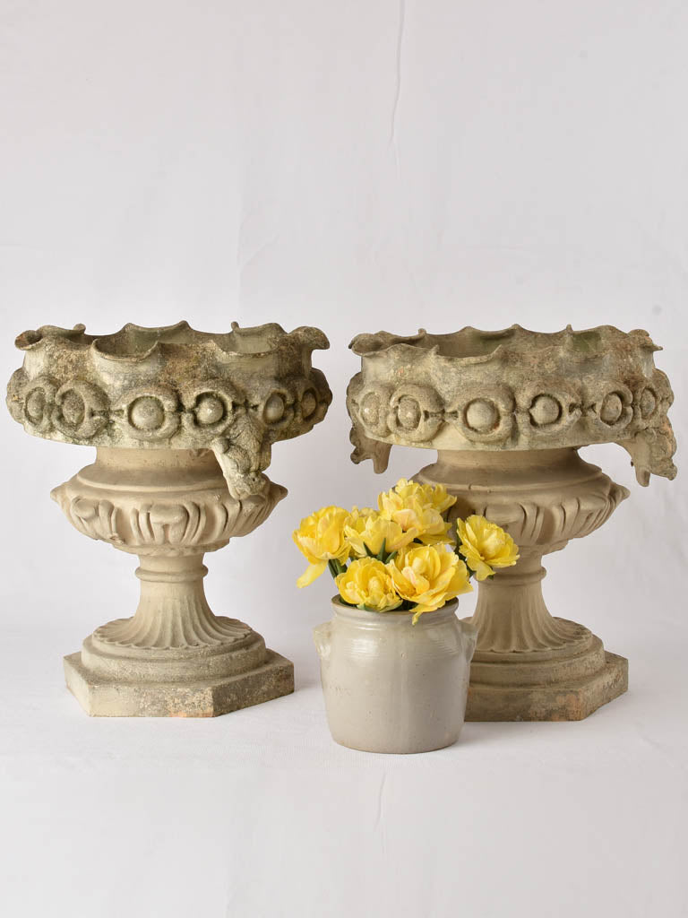 Pair of large garden planters - terracotta 17¾"