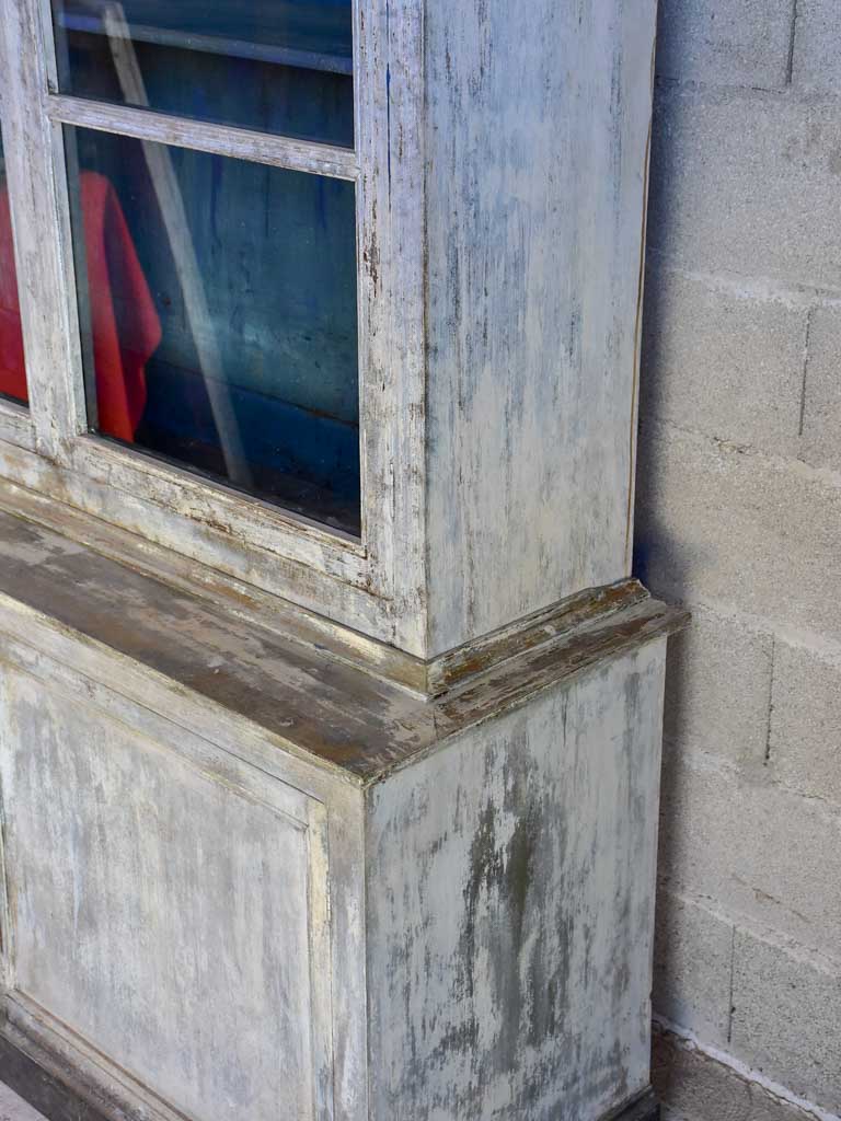 Late 19th Century French glass door cabinet / vitrine with grey and teal patina