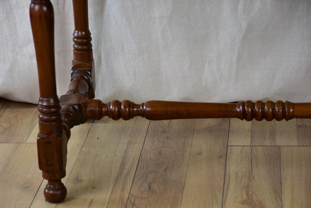 Charming pine Louis XIII table