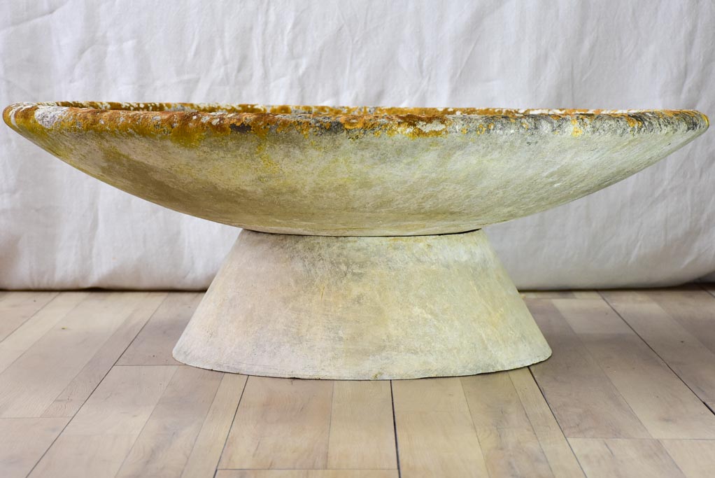 Very large round Willy Guhl planter - 1970's 39½"