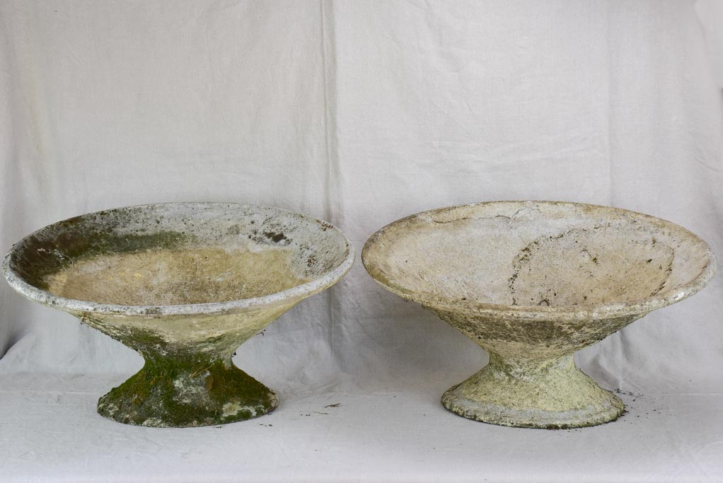 Pair of mid century tilted Willy Guhl diabolo planters