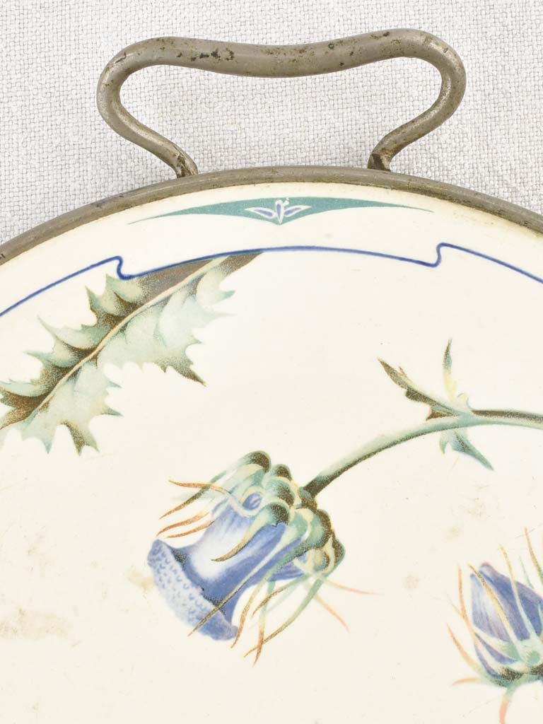 Scotch thistle trivet with feet 10¼"