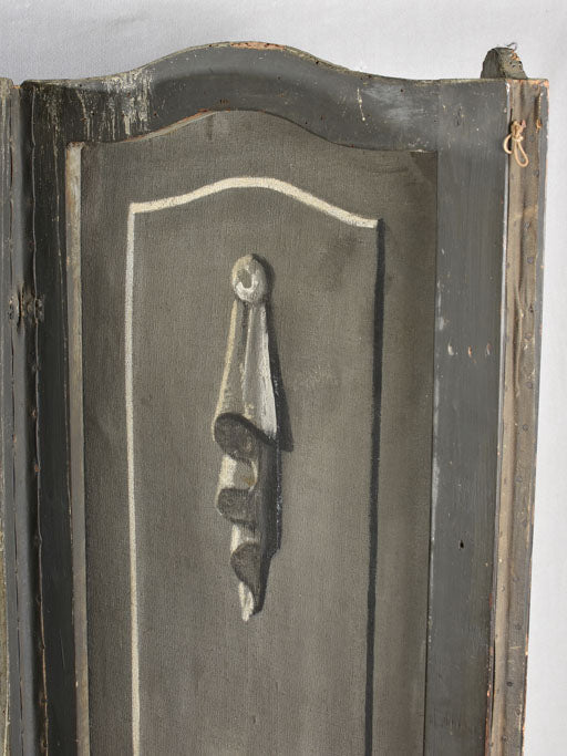 Stylish Timber-framed Folding Screen