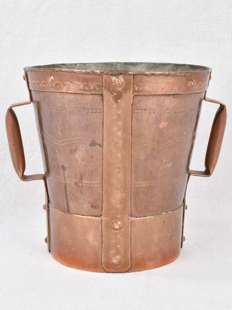 Measuring copper, late-19th-century, French