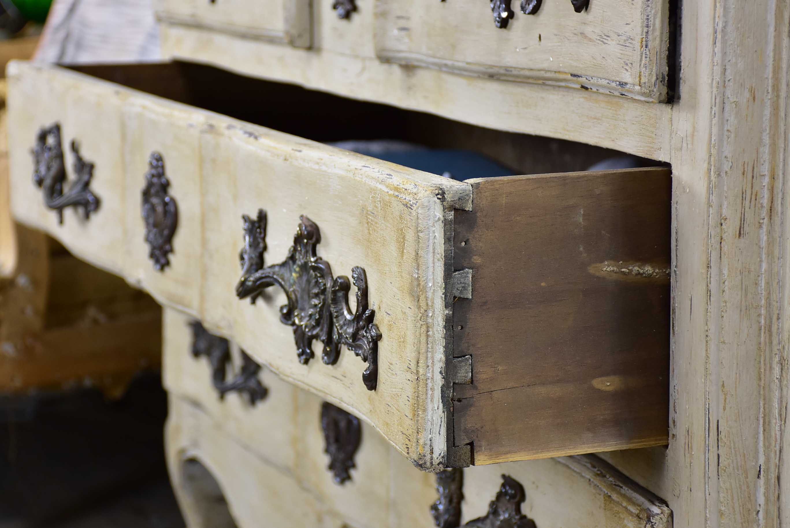 Antique French Louis XV style dresser