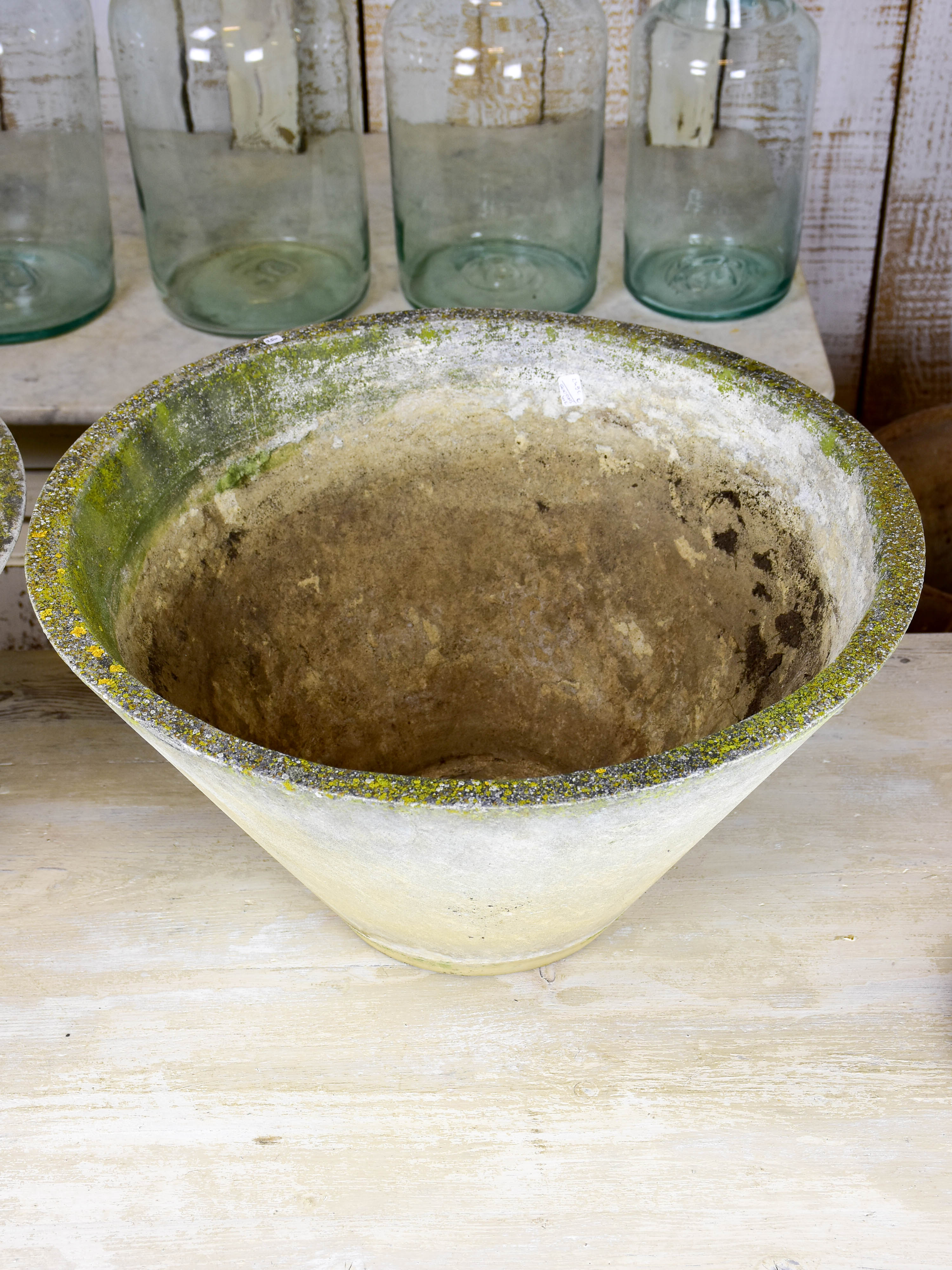 Pair of Willy Guhl garden planters - round