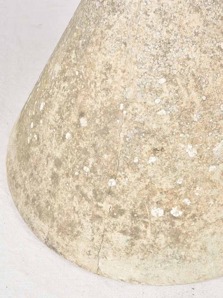 Pair of large Willy Guhl diabolo planters 38¼"