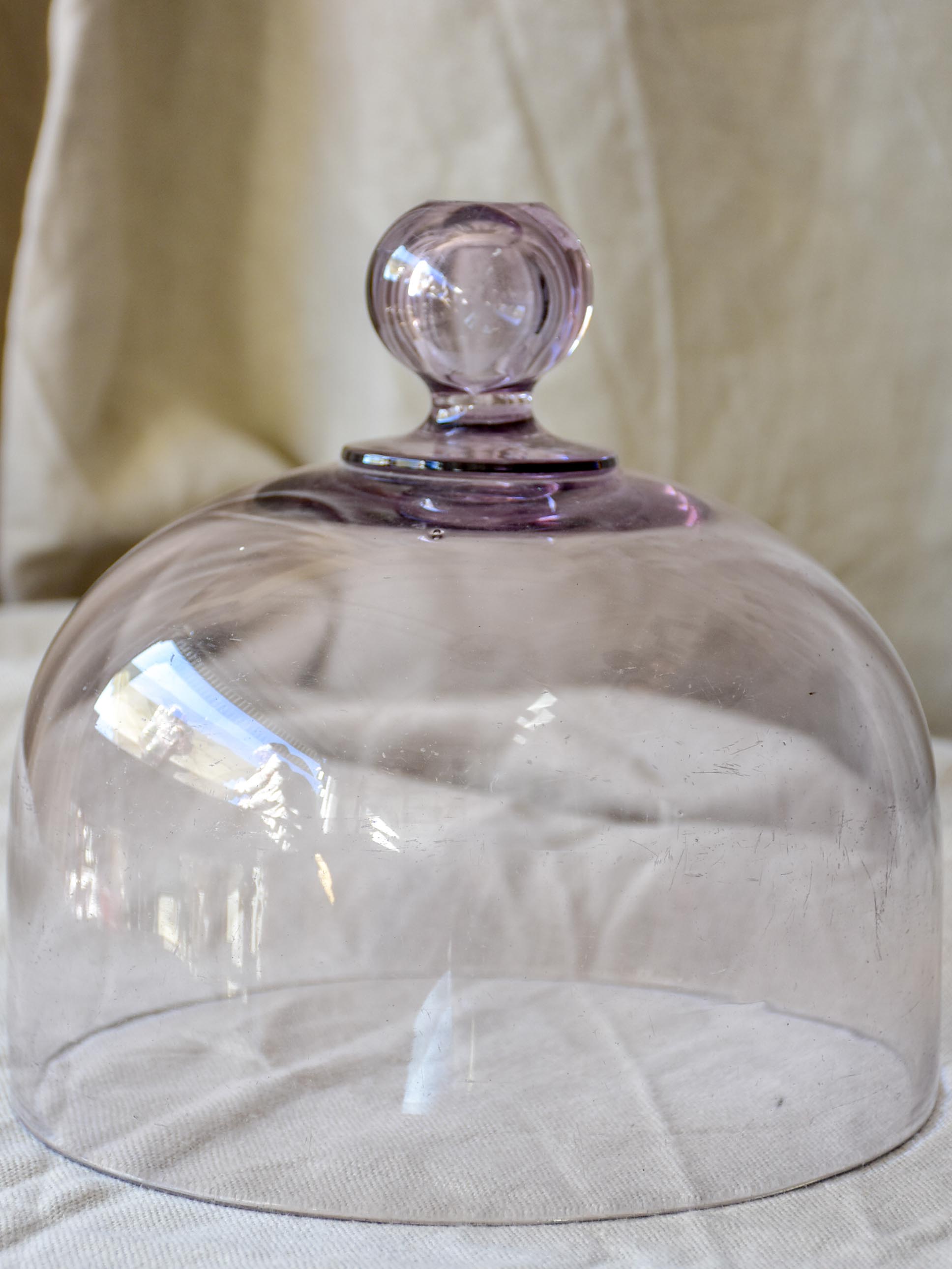Antique French glass dome from a pâtisserie - violet