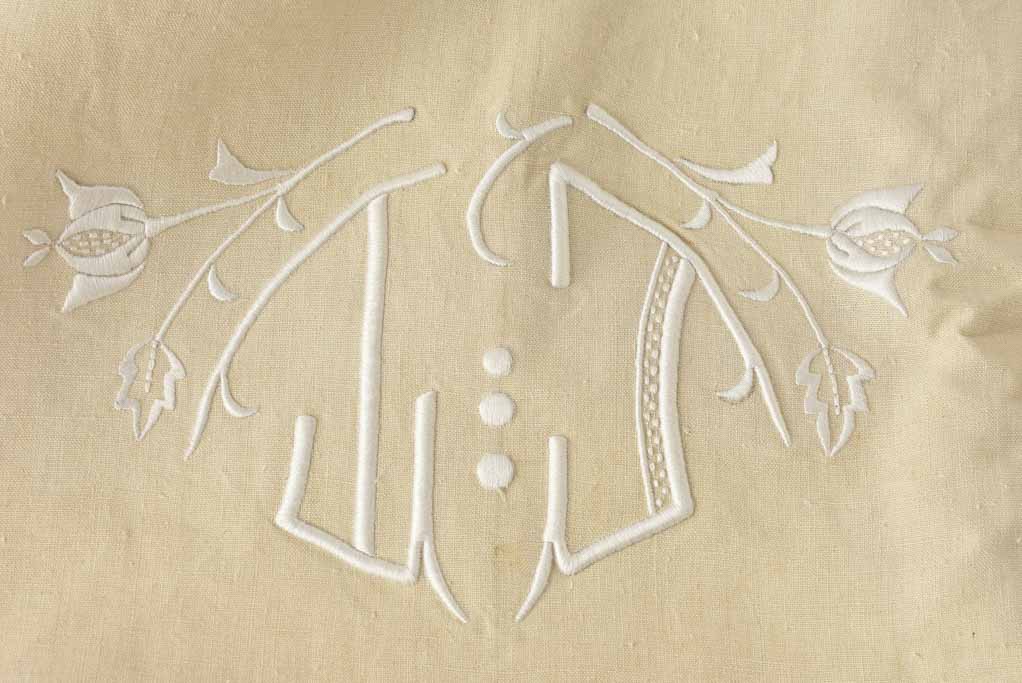 Antique French bed linen w/ CT monogram - double bed - Fleur Bleue 90" x 118"