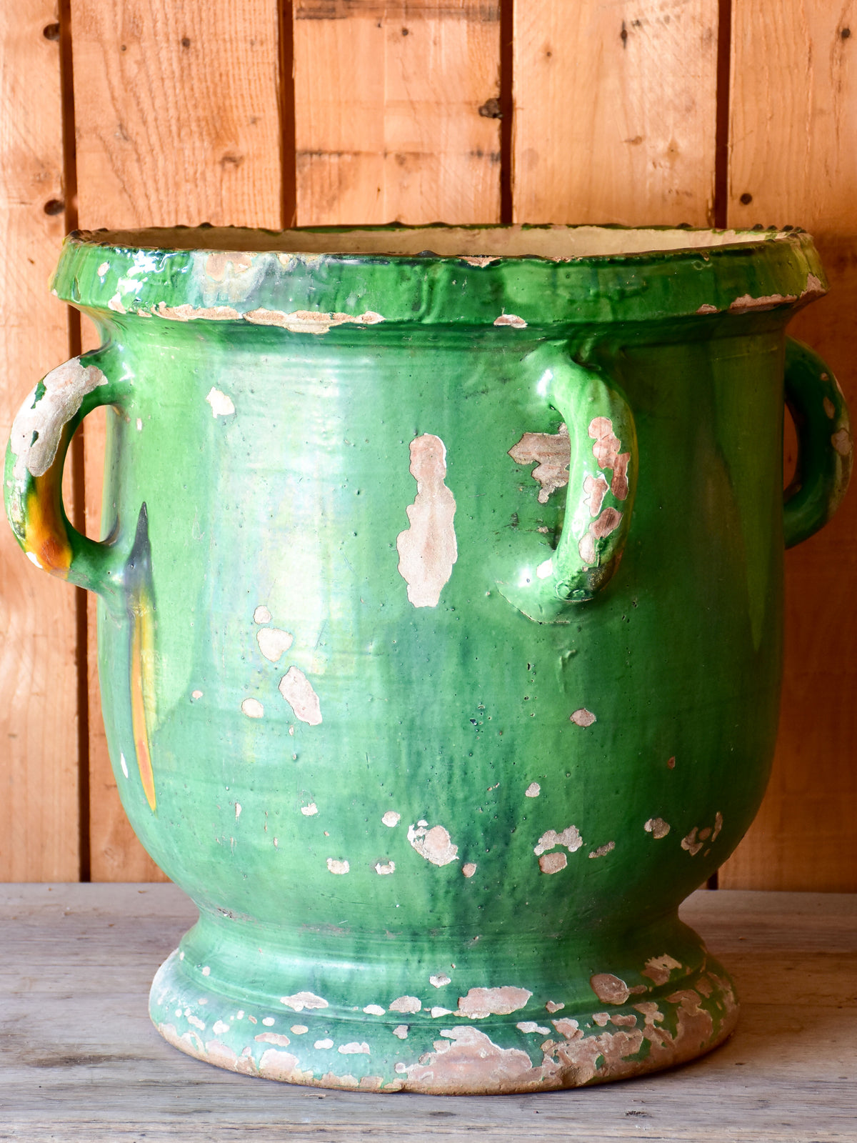 Large Castelnaudary planter with four handles and green glaze