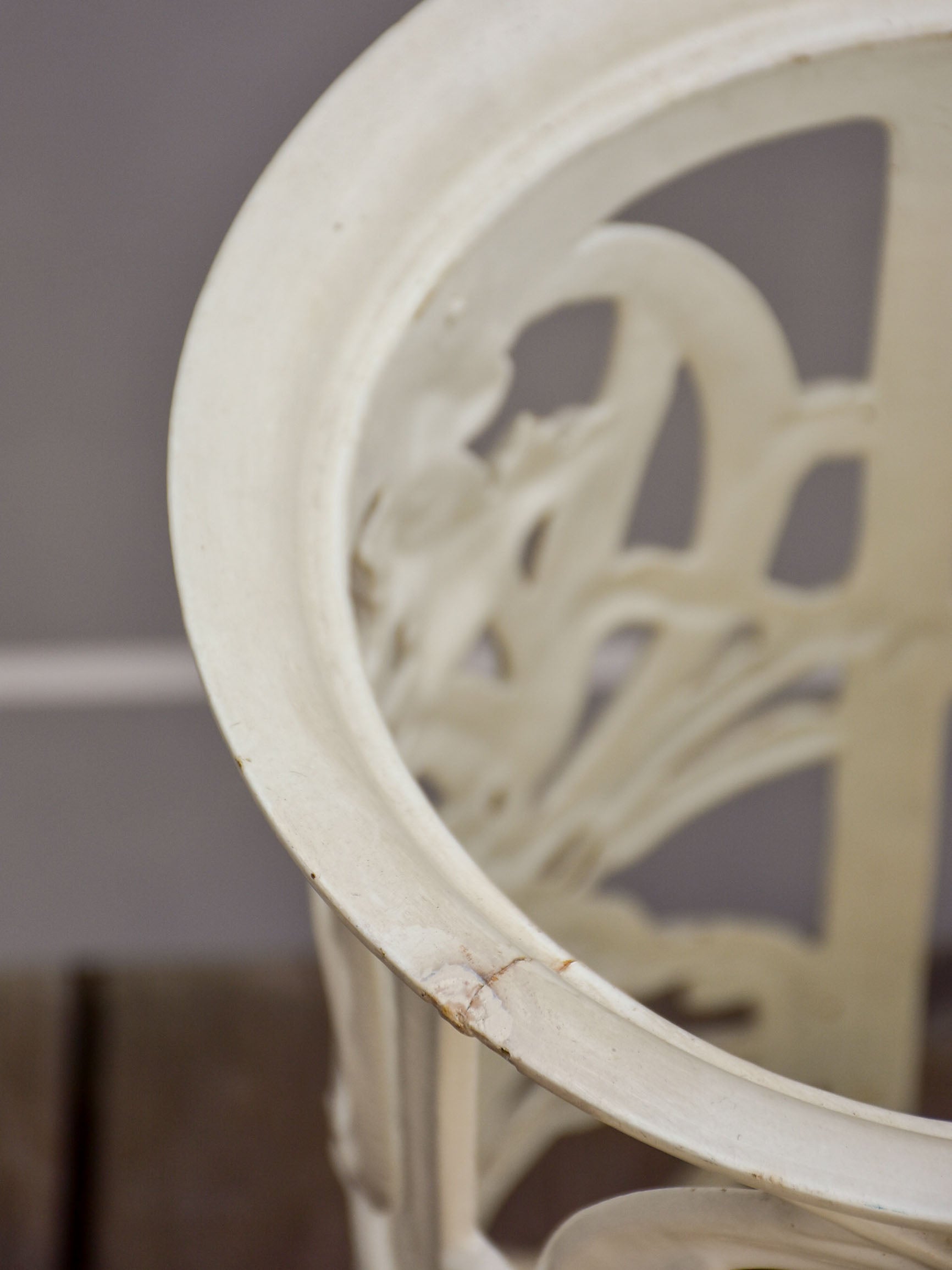 Art Nouveau umbrella stand