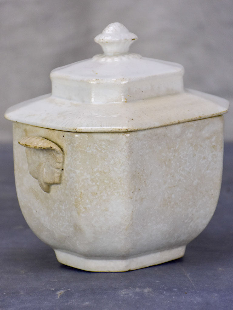 Late 19th Century Creil sugar bowl with lid - French