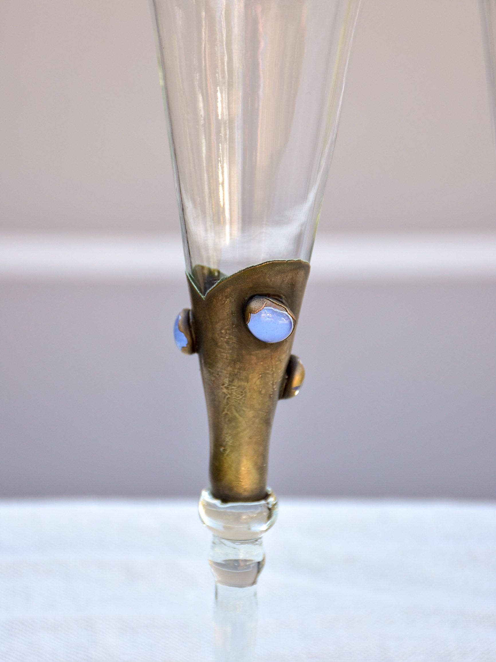 Set of eight 1950's Murano glass champagne glasses with gemstones