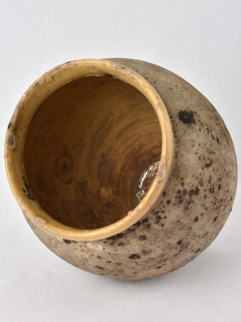 Large antique French confit pot w/ yellow 11½"