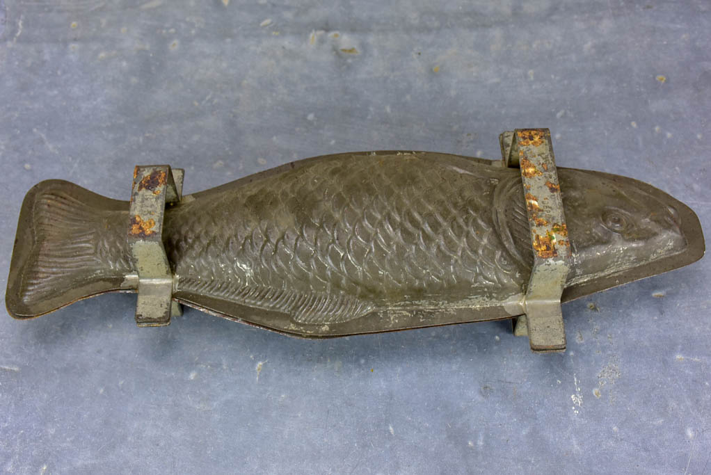 Vintage French chocolate mold - fish
