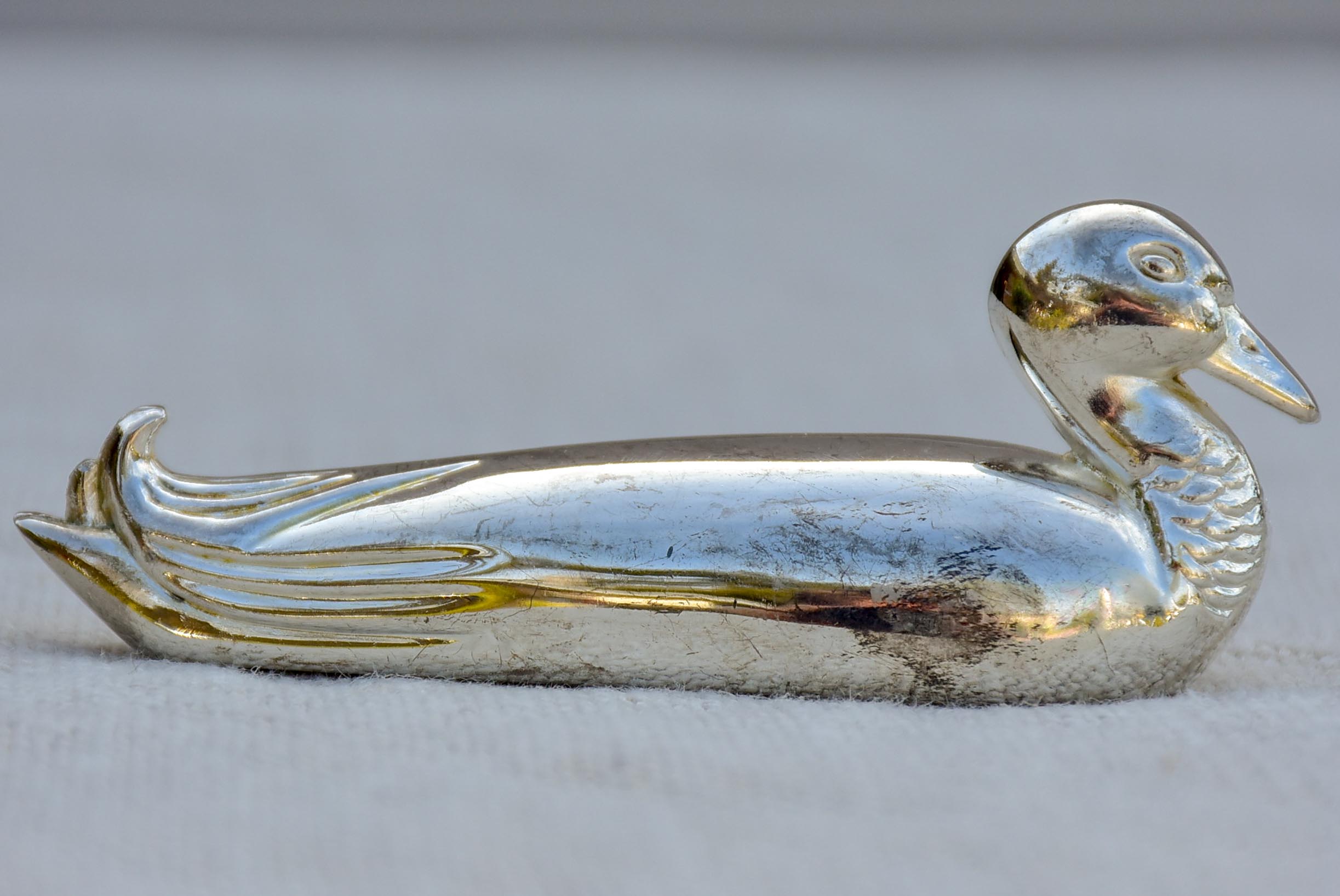 Six silver plate knife rests - ducks