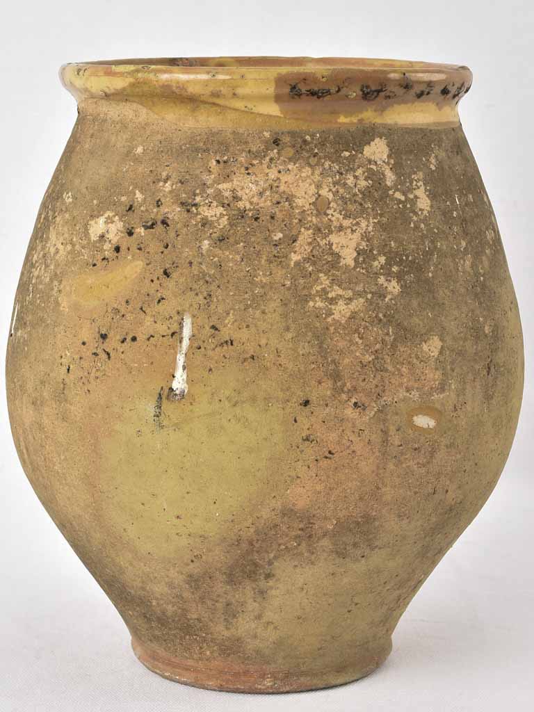 Large antique confit pot w/ yellow rim 11½"