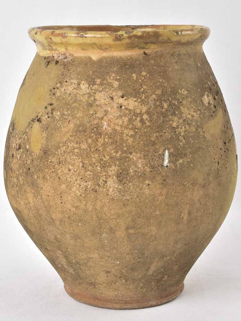 Large antique confit pot w/ yellow rim 11½"