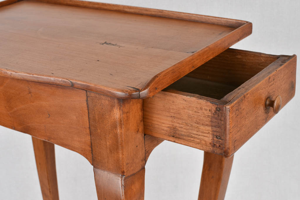 Small nightstand with lateral drawer