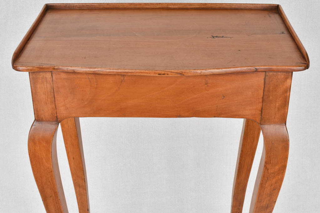 Small nightstand with lateral drawer