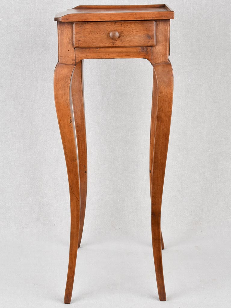 Small nightstand with lateral drawer