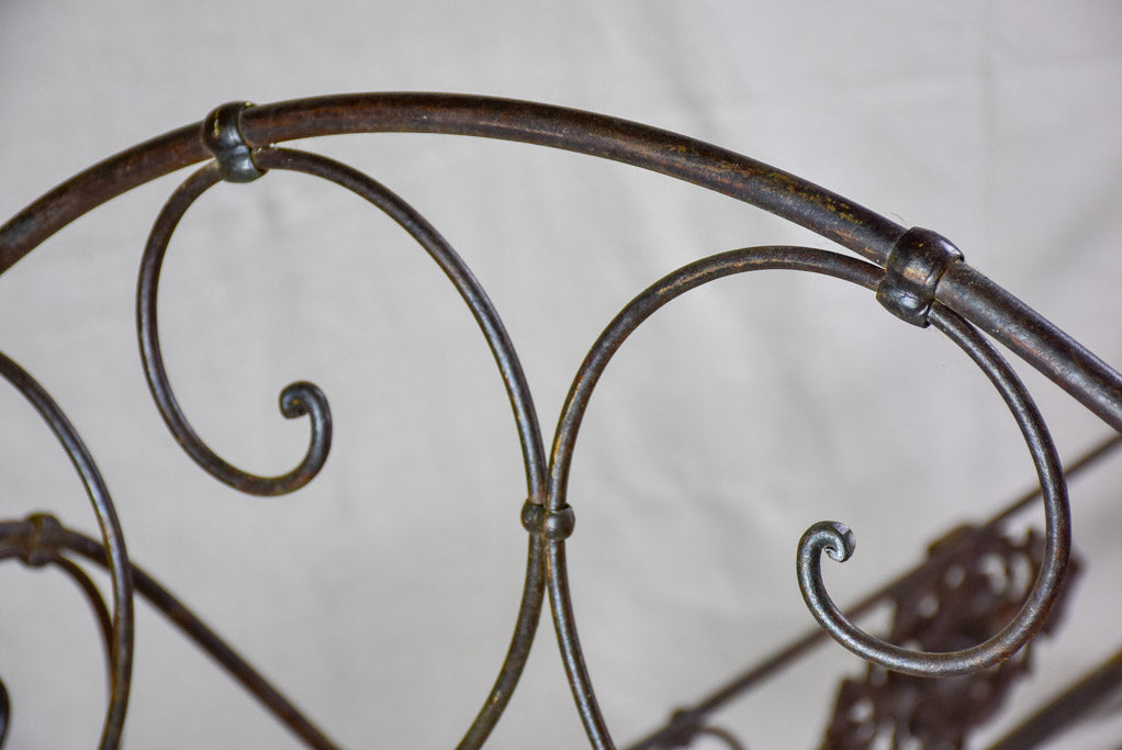 Antique French wrought iron folding bed 75½" x 33½"