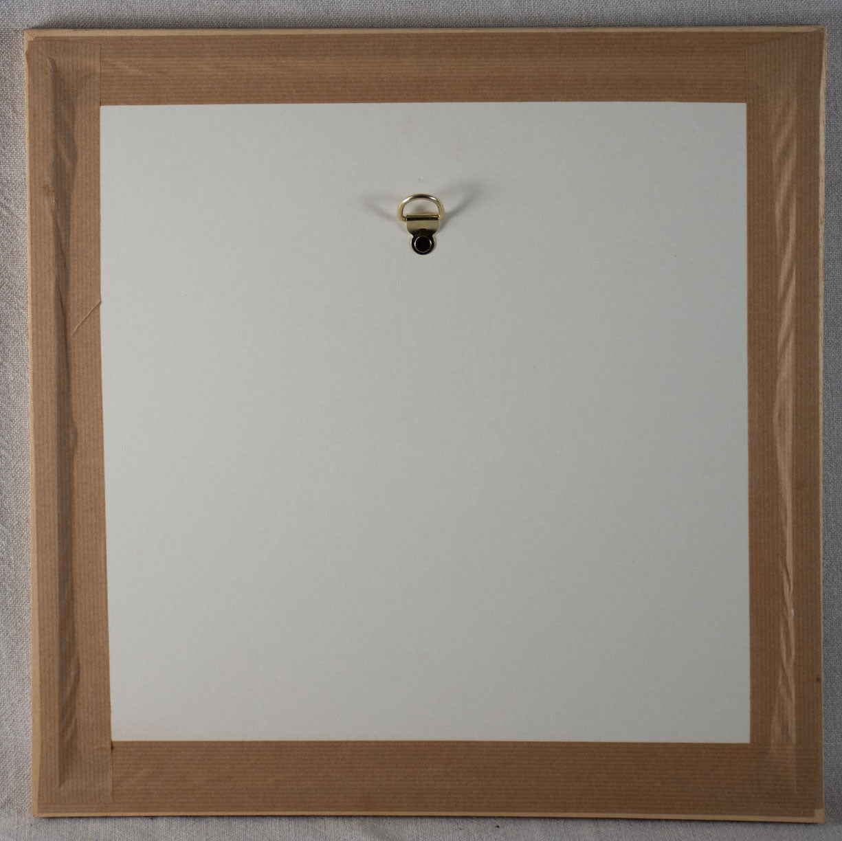 Le chagrin 15¾" x 15¾"