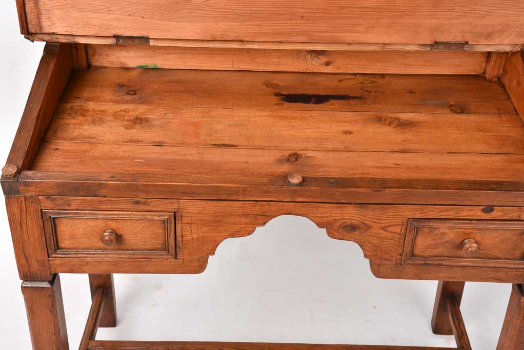 19th century French secretary desk 38½"