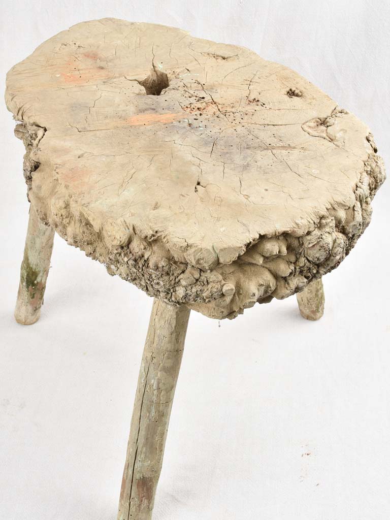 Small primitive wooden table - 3 legs