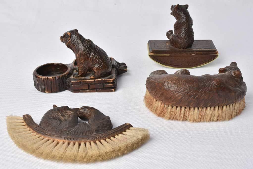Collection of office accessories - Black Forest bears