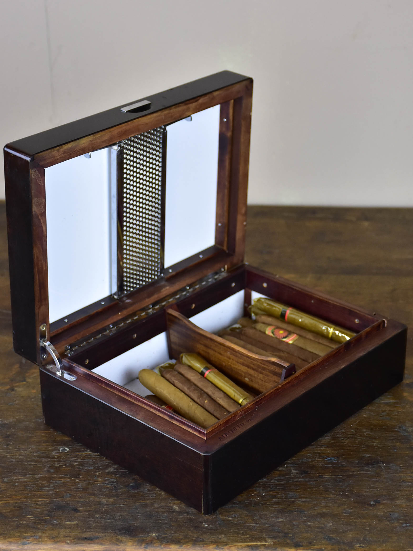 Mid century Parisian cigar humidor